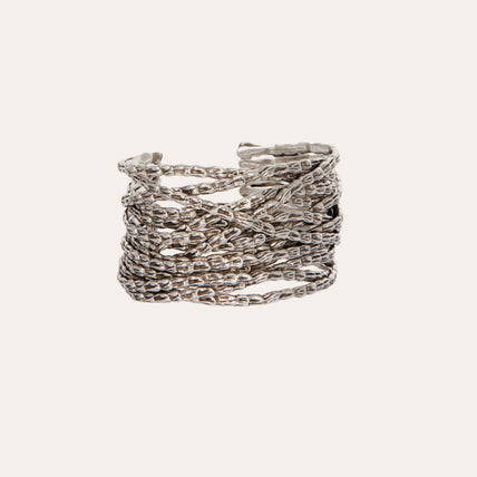 Pulsera tipo brazalete «Liane» plateada