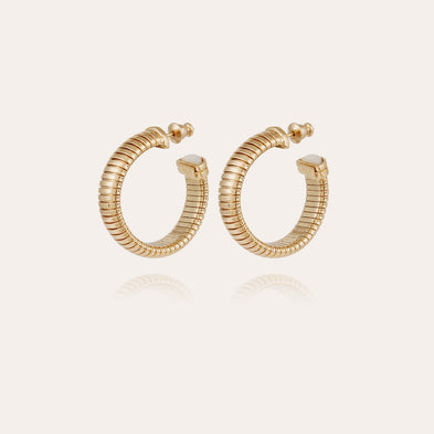 Boucles d'oreilles créoles Antigone cabochons petit modèle dorées - Nacre blanche