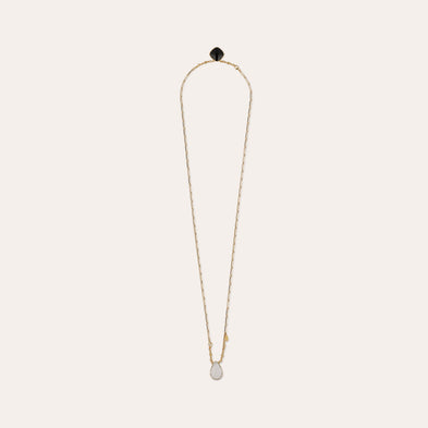 Collar con escapulario con incrustaciones doradas - Ónix negro