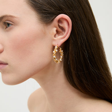 Eurydice Small Gold Hoop Earrings - Cultured Pearls