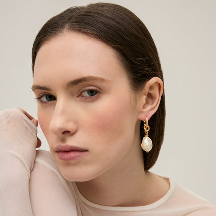 Boucles d'oreilles Hina Biwa petit modèle dorées