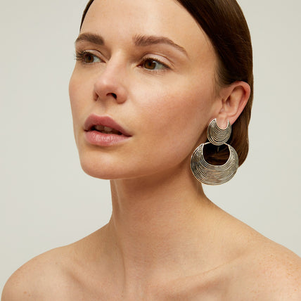 Pendientes Luna Wave plateados