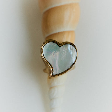 Mirage Heart Ring, Gold - White Mother-of-Pearl