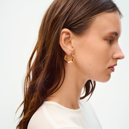 Mila hoop earrings in gold