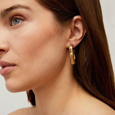 Bambou small rhinestone hoop earrings in gold