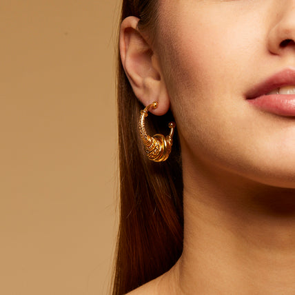 Maranzana small gold hoop earrings