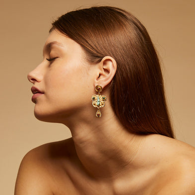 Boucles d'oreilles Paz petit modèle dorées