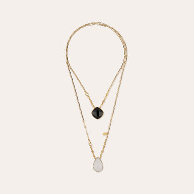 Collar con escapulario con incrustaciones doradas - Ónix negro