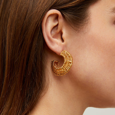 Boucles d'oreilles créoles Crocus Filea petit modèle dorées