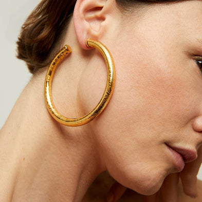 Boucles d'oreilles créoles Maoro grand modèle dorées