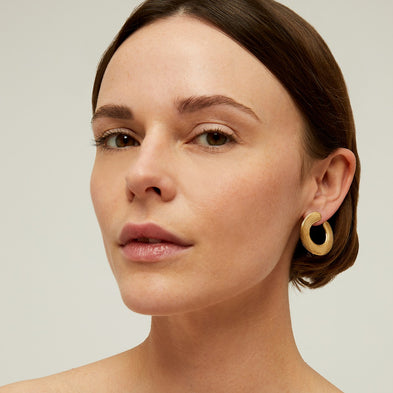 Poni gold earrings