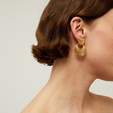 Luna Wave mini gold earrings