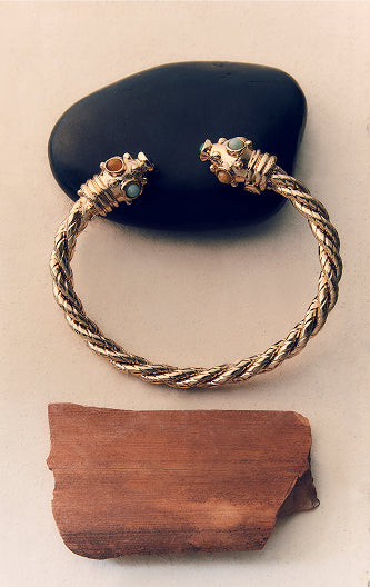 Rattlesnake: The Elegance of the Rigid Bracelet – Gas Bijoux