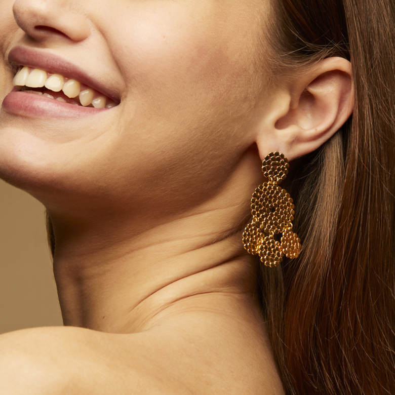 Boucles d'oreilles Lucky Sequin petit modèle dorées Métal doré à l'or fin -  Bijoux Femme - Création Gas Bijoux