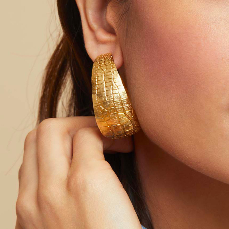 Boucles d'oreilles créoles Wild dorées Métal doré à l'or fin - Bijoux  Créations femme - Création Gas Bijoux